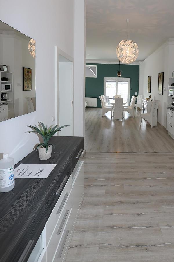 Exklusive Fw Mit 3 Sz Und Grosser Terrasse Gratkorn Exterior photo