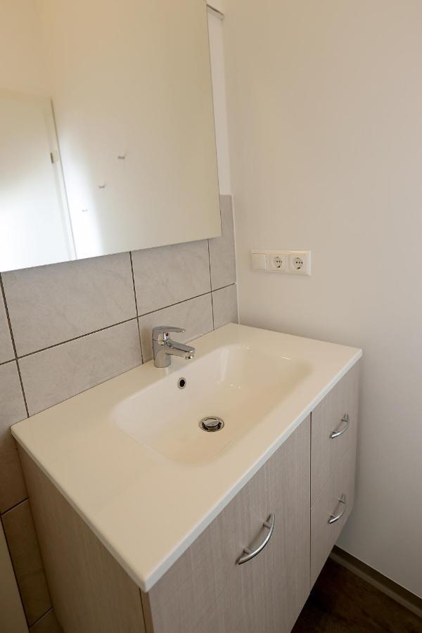 Exklusive Fw Mit 3 Sz Und Grosser Terrasse Gratkorn Exterior photo